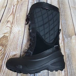 New in box Youth Thermoball Shelista Boots